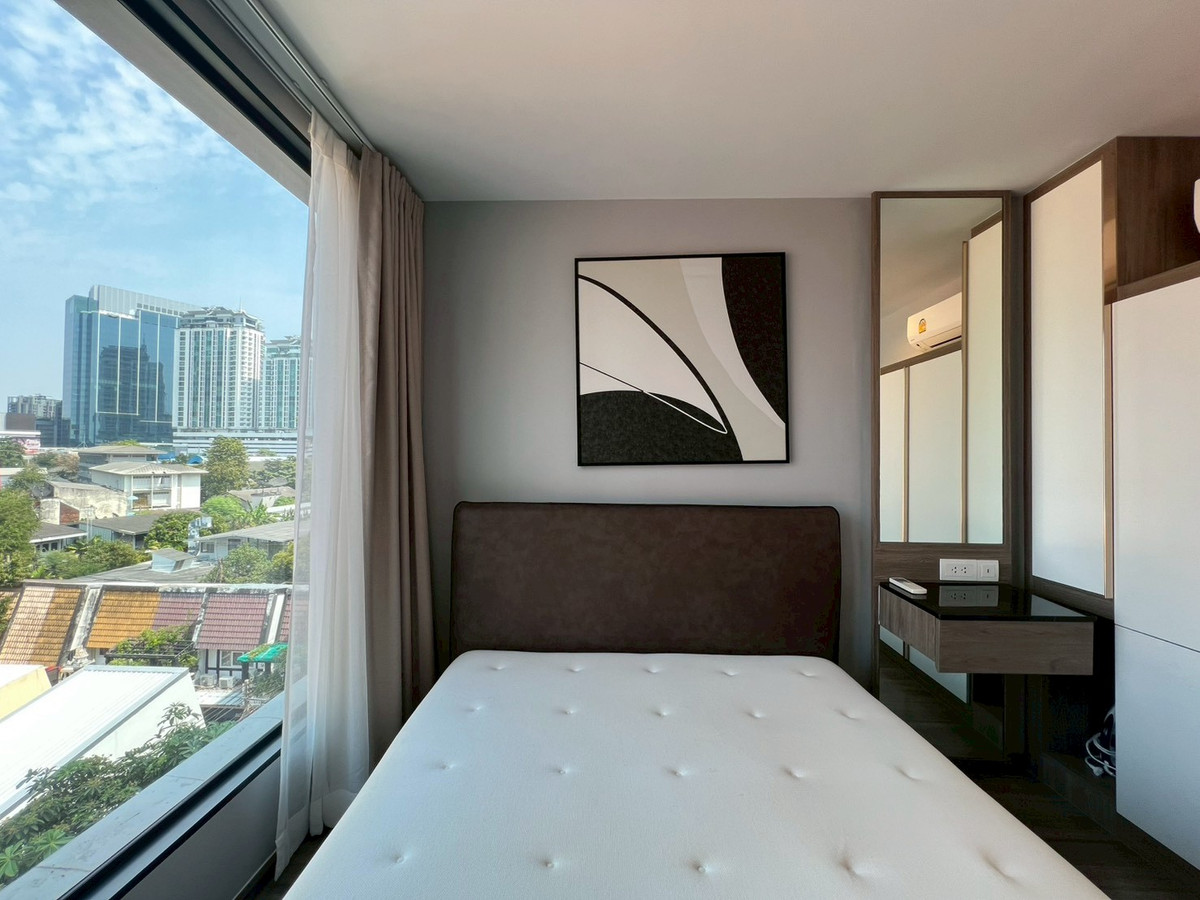 ให้เช่าคอนโดสุขุมวิท อโศก ทองหล่อ : ให้เช่า ไอดีโอ โมบิ สุขุมวิท 40 (Low Rise) ห้องสวย ราคาดีสุดในตึก เฟอร์ครบตามภาพ พร้อมเข้าอยู่ ไม่มี Defect 