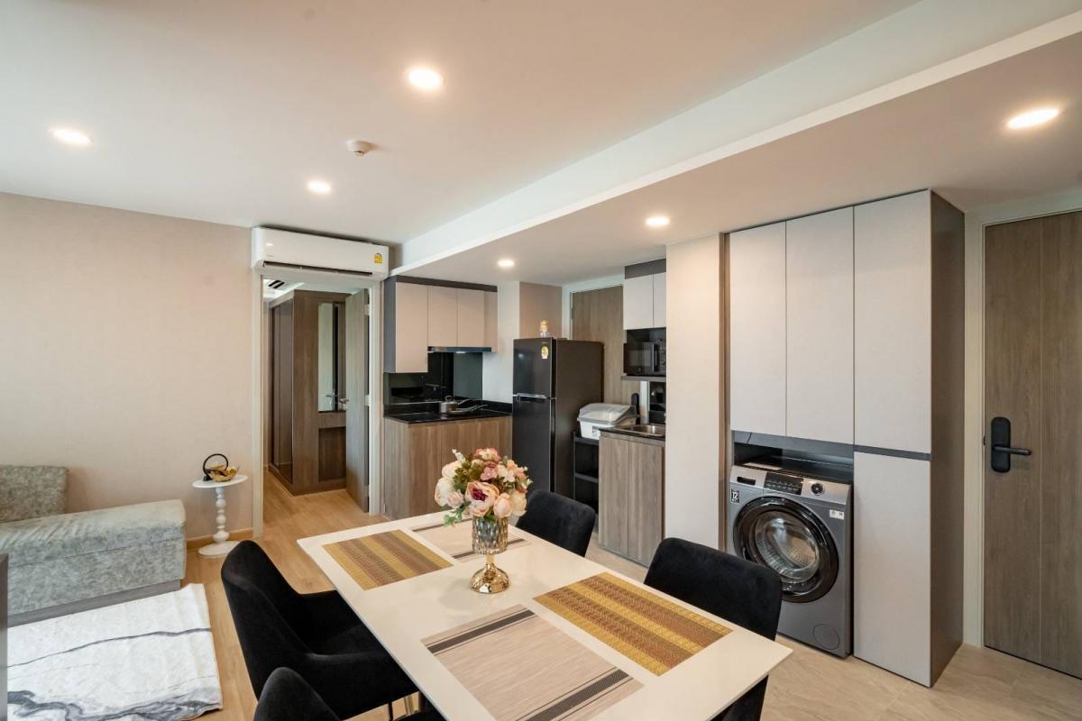 For RentCondoRama9, Petchburi, RCA : Rent Lloyd Soonvijai Thonglor 2 bedrooms 55,000 baht/monthNear Thonglor BTS – Fully equipped facilities!