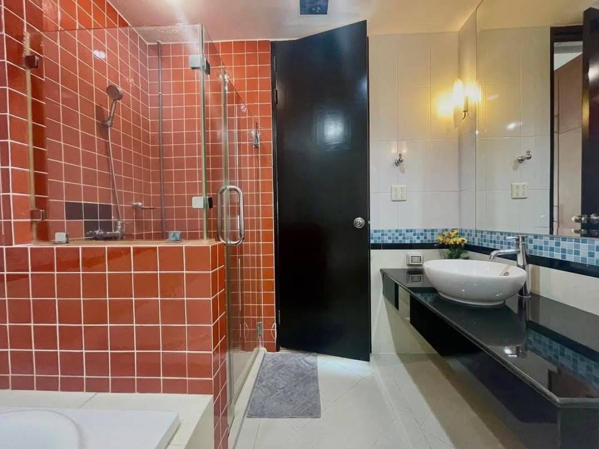 For RentCondoSukhumvit, Asoke, Thonglor : For rent: Citi Smart Sukhumvit 18 condo near Asok BTS2 bedrooms, 78 sq.m. for only 45,000 baht/month!