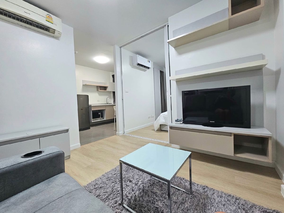 ให้เช่าคอนโดรามคำแหง หัวหมาก : ให้เช่า D Condo รามคำแหง ติดฟู้ดแลนด์ ใกล้แอร์พอร์ตลิงค์สถานี รามคำแหง ห้องรีโนเวทใหม่ พร้อมเข้าอยู่✨
