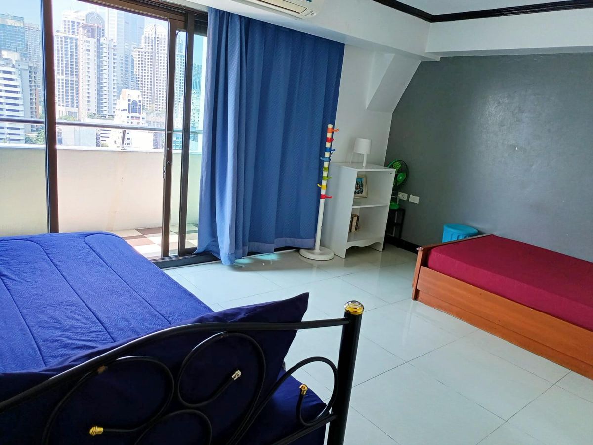 คอนโดนานา : ขาย/ให้เช่า Omni Tower 105 ตรม. 3 นอน 2 น้ำ ชั้น 15 สุขุมวิท ซ. 4 ใกล้ BTS นานา 