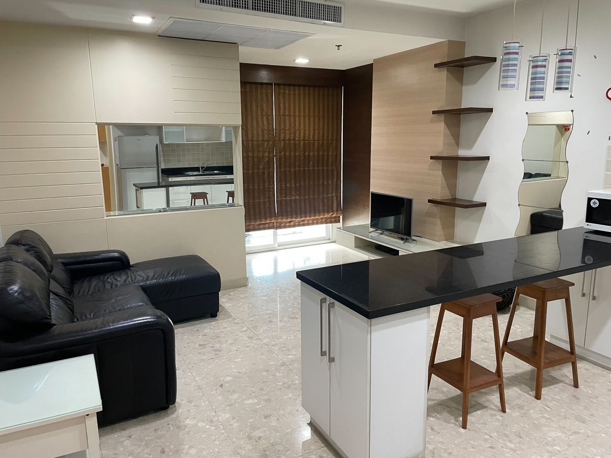 ให้เช่าคอนโดสุขุมวิท อโศก ทองหล่อ : 2 เตียง 2 ห้องน้ำ 80 ตารางเมตรคอนโดที่ Nusa Siri Grand ให้เช่า 40,000 THB ต่อเดือน, Sukhumvit Soi 42, สถานี Ekkamai BTS