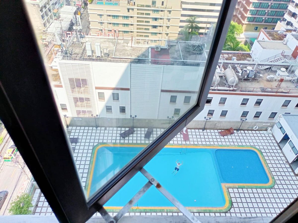 คอนโดนานา : ขาย/ให้เช่า Omni Tower 105 ตรม. 3 นอน 2 น้ำ ชั้น 15 สุขุมวิท ซ. 4 ใกล้ BTS นานา 