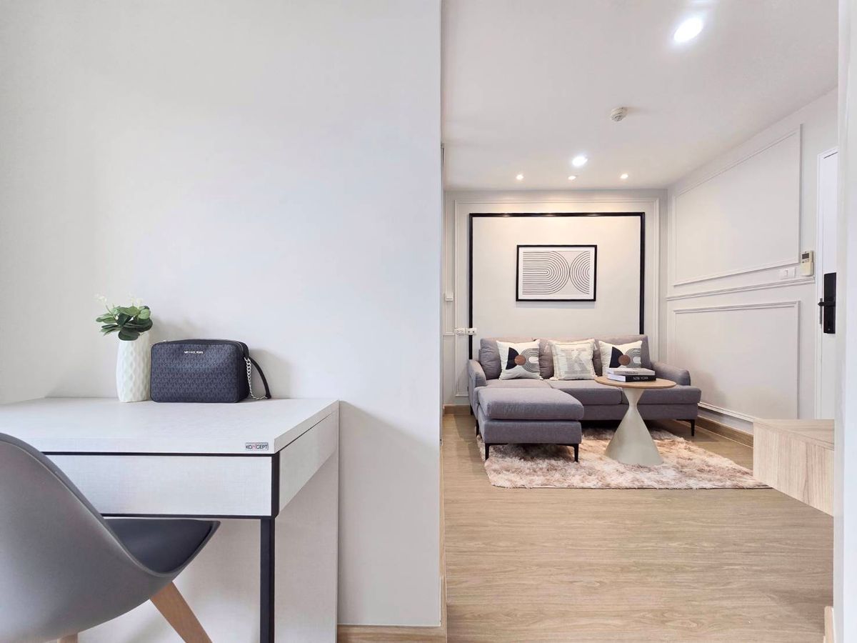 For SaleCondoKaset Nawamin,Ladplakao : ✨️ Anyone who wants to have a condo near the train without having to win.