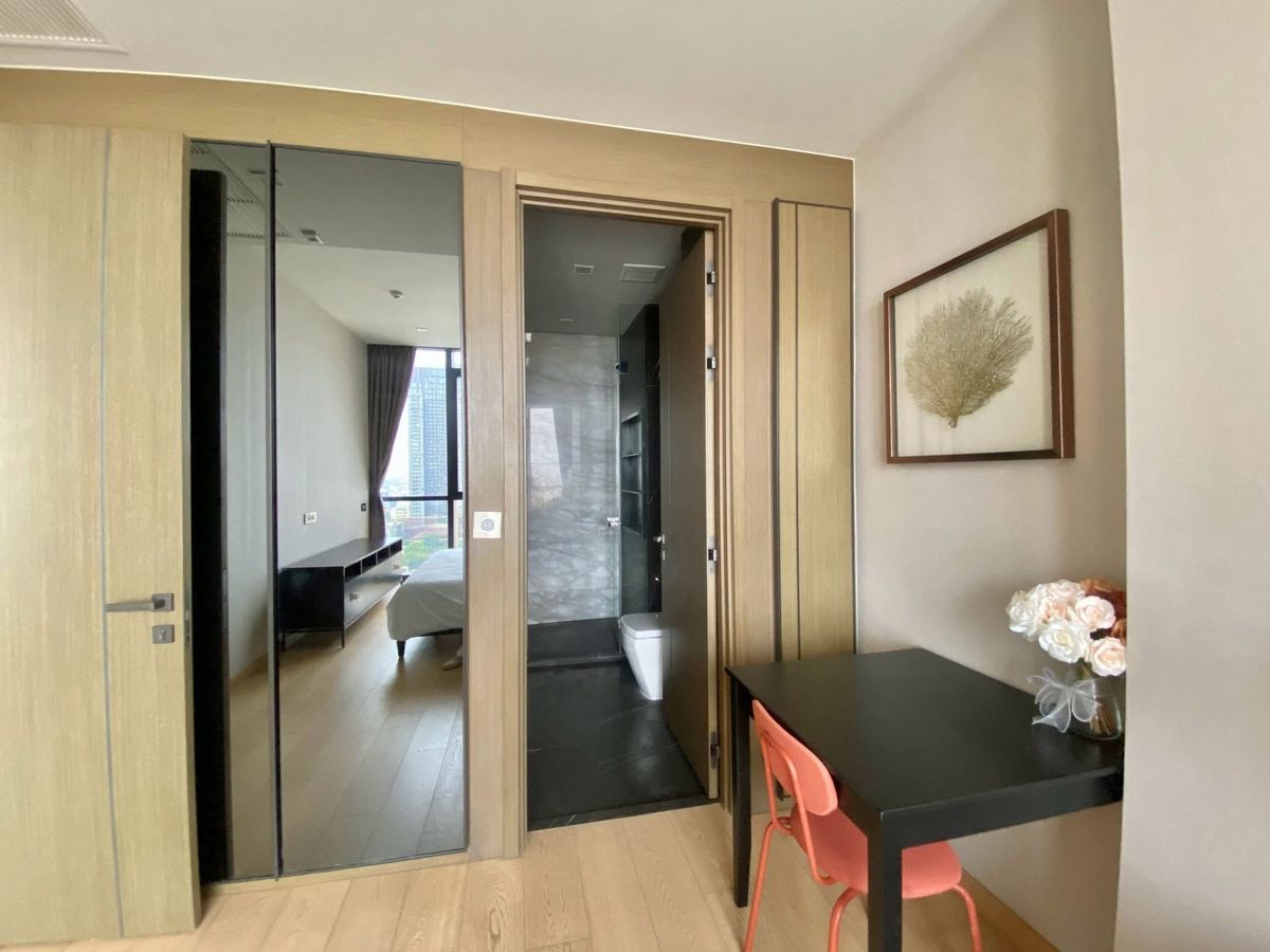 ให้เช่าคอนโดสุขุมวิท อโศก ทองหล่อ : ให้เช่า 📍 The Monument Thonglor 📍 2 ห้องนอน 2 ห้องน้ำ เฟอร์นิเจอร์ และ เครื่องใช้ไฟฟ้าครบ 