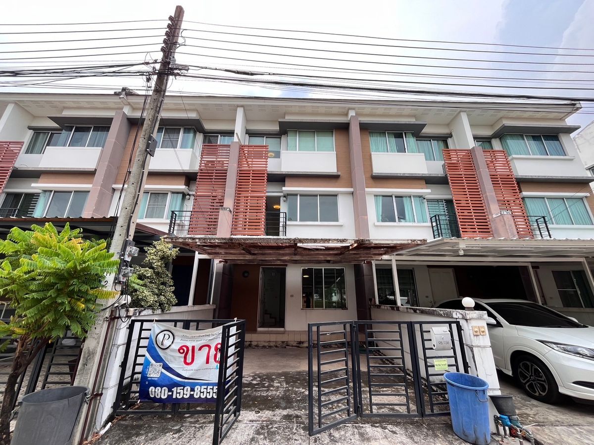 ขายโฮมออฟฟิศลาดกระบัง สุวรรณภูมิ : ทาวน์โฮม 3 ชั้น หมู่บ้าน ทาวน์พลัส อ่อนนุช – ลาดกระบัง (Townplus Onnut-Ladkrabang) 
