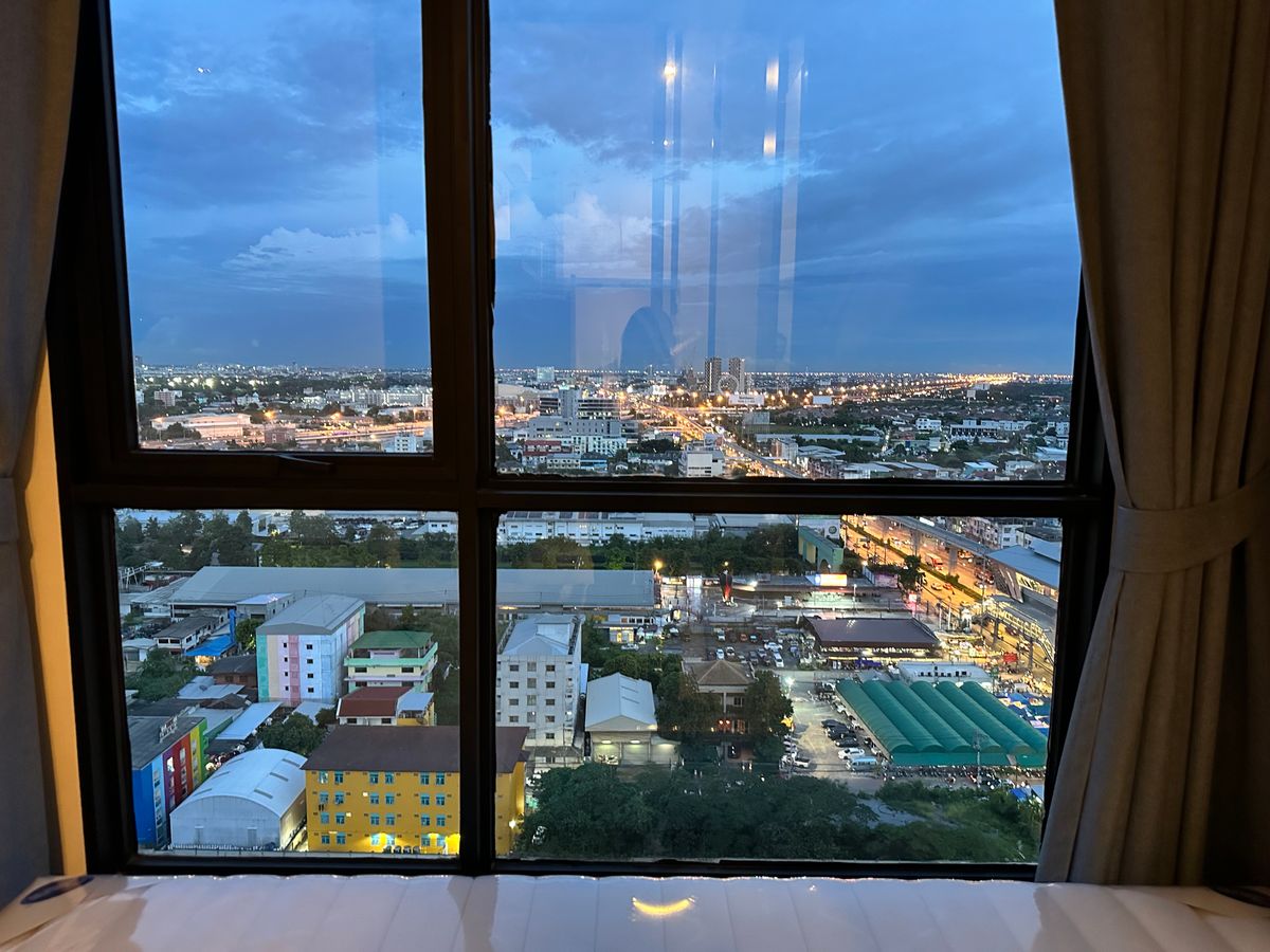 For RentCondoNawamin, Ramindra : Rent a new room condo & quot; Origin plug & amp; Play Ram Inthra & quot; (Origin Plug and Play Ramintra) near BTS Ram Inthra Km. 9 Opposite the Medical Hospital.