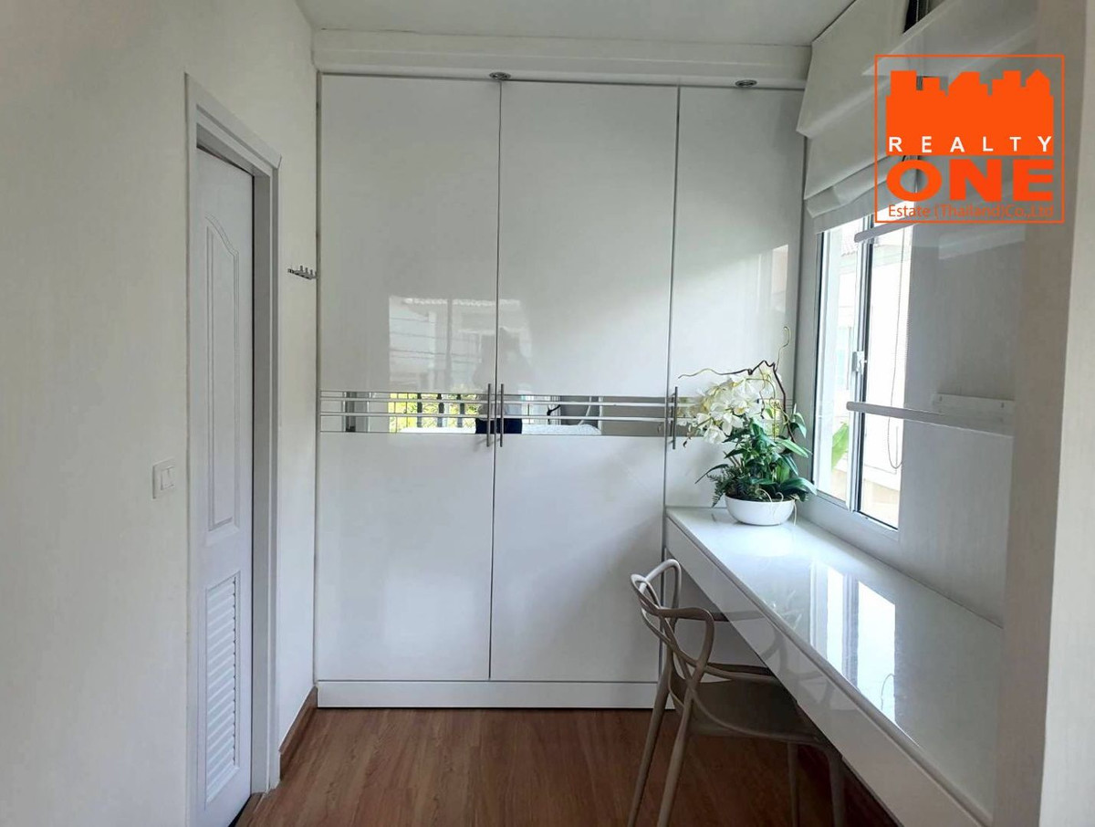 ขายบ้านพัฒนาการ ศรีนครินทร์ : ขายบ้านพร้อมอยู่ บรรยากาศเงียบสงบ ภัสสร เพรสทีจ ลุกซ์ (Passorn Prestige Luxe) พัฒนาการ 38