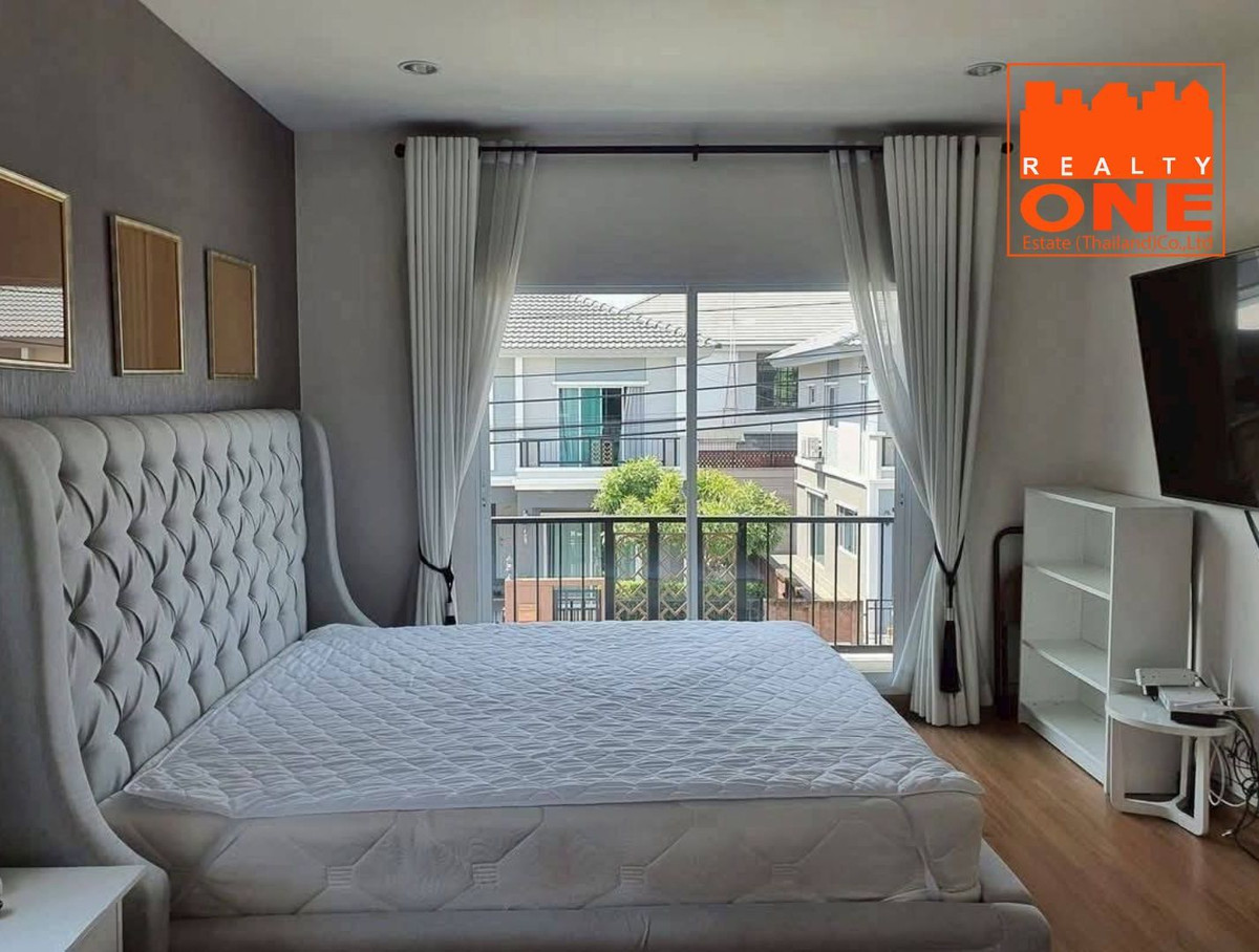 ขายบ้านพัฒนาการ ศรีนครินทร์ : ขายบ้านพร้อมอยู่ บรรยากาศเงียบสงบ ภัสสร เพรสทีจ ลุกซ์ (Passorn Prestige Luxe) พัฒนาการ 38