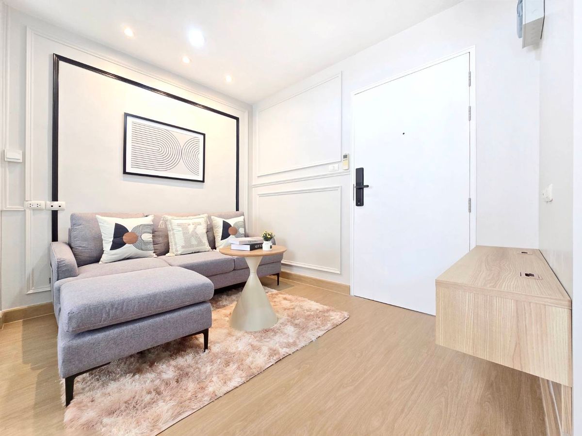 For SaleCondoKaset Nawamin,Ladplakao : ✨️ Anyone who wants to have a condo near the train without having to win.