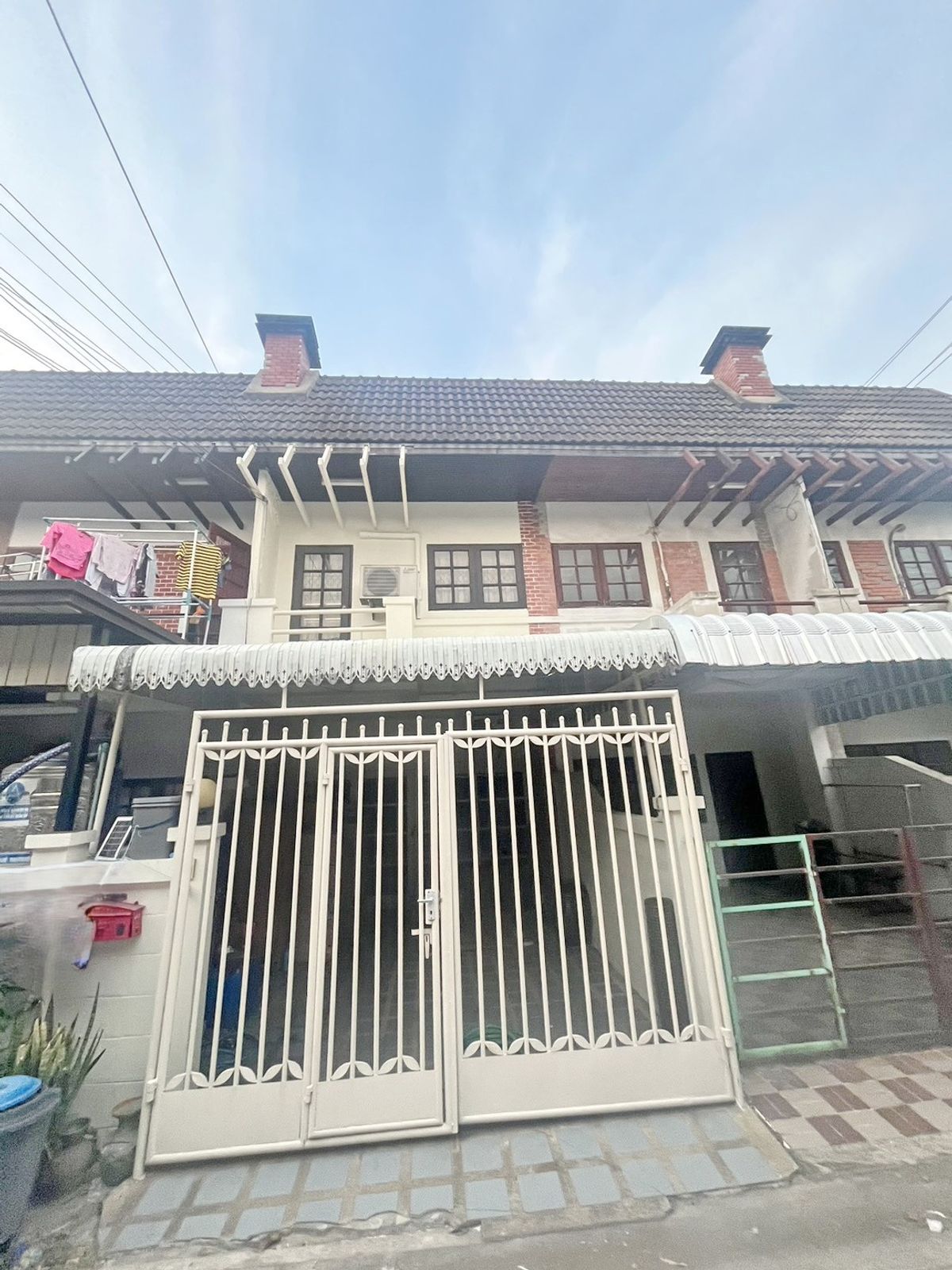 ให้เช่าทาวน์โฮมโชคชัย4 ลาดพร้าว71 :  H0685♛♚ให้เช่า ทาวน์เฮ้าส์ 2 ห้องนอน⚝ลาดพร้าว♜MRT ลาดพร้าว 71∞099-5919653,065-9423251▚Line@sureresidence