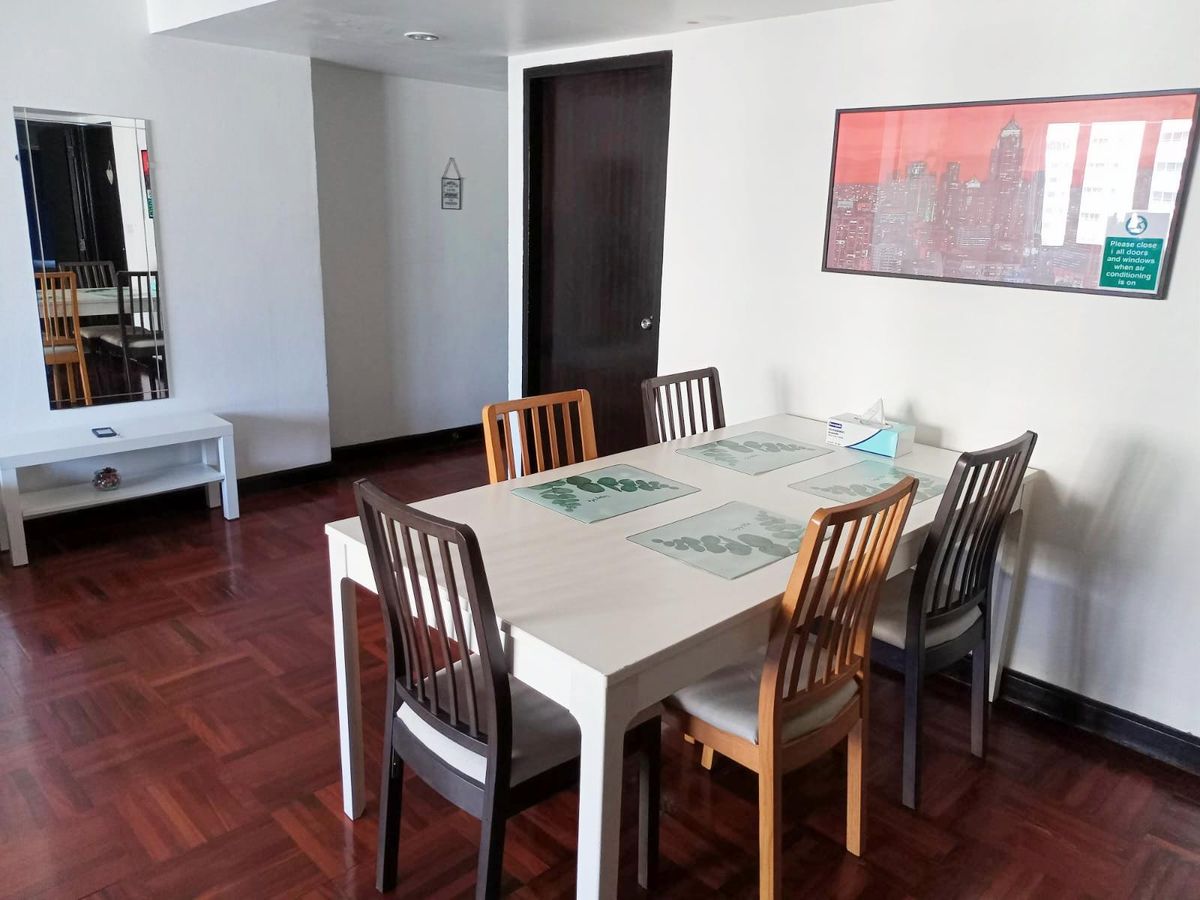 คอนโดนานา : ขาย/ให้เช่า Omni Tower 105 ตรม. 3 นอน 2 น้ำ ชั้น 15 สุขุมวิท ซ. 4 ใกล้ BTS นานา 