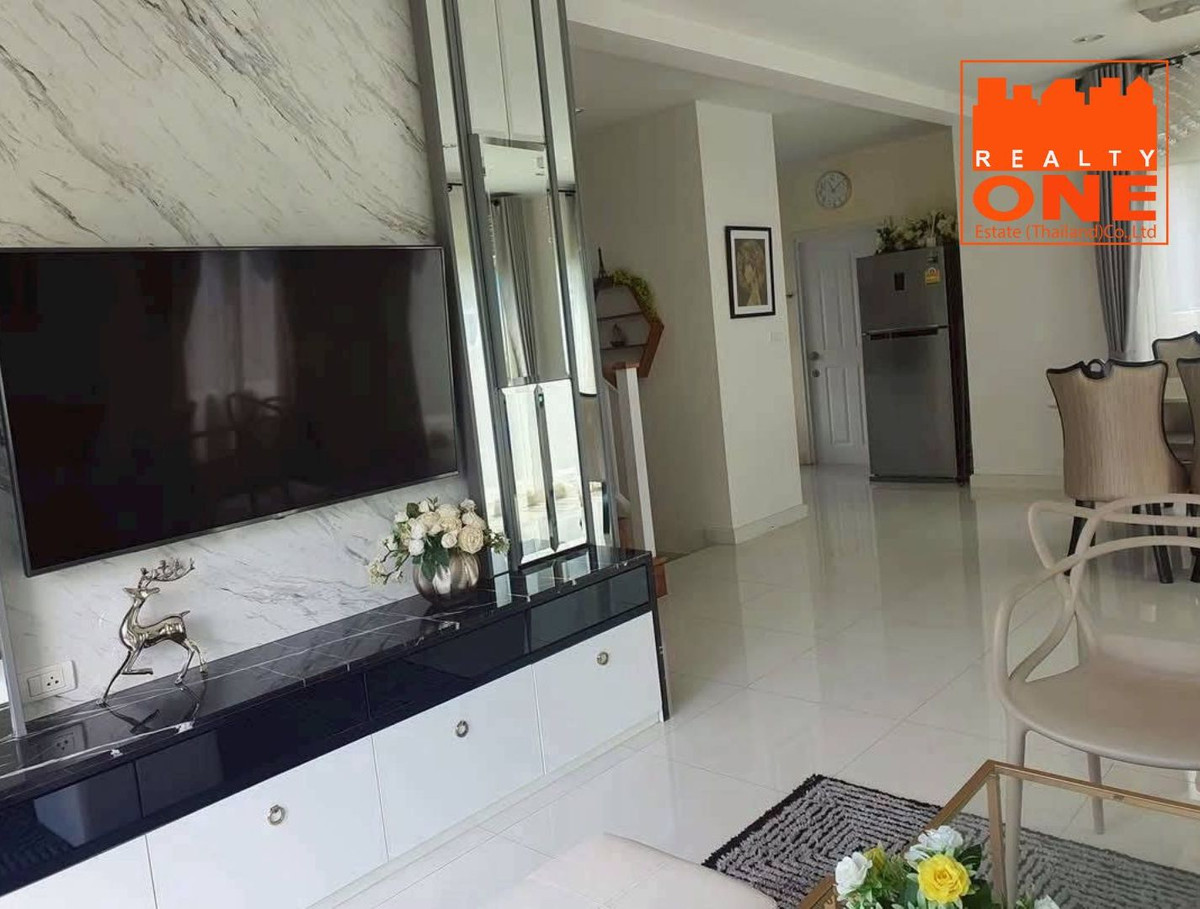 ขายบ้านพัฒนาการ ศรีนครินทร์ : ขายบ้านพร้อมอยู่ บรรยากาศเงียบสงบ ภัสสร เพรสทีจ ลุกซ์ (Passorn Prestige Luxe) พัฒนาการ 38