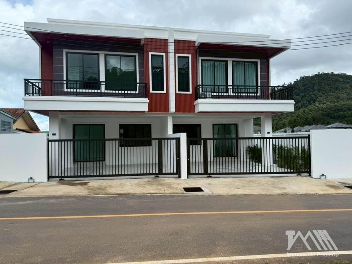 For SaleHousePhuket : Newly built house, Koh Kaew / House Town, Phuket