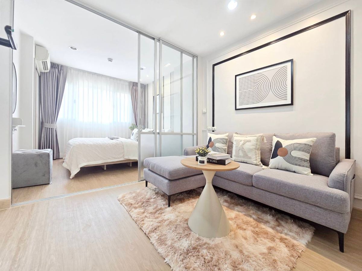 For SaleCondoKaset Nawamin,Ladplakao : ✨️ Anyone who wants to have a condo near the train without having to win.