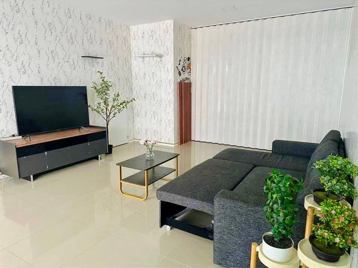 For RentTownhomeSamut Prakan,Samrong : ✅ For Rent ✅ PRUKSA VILLE 76 Bangna-Ring Road 🔥Close to Mega Bangna