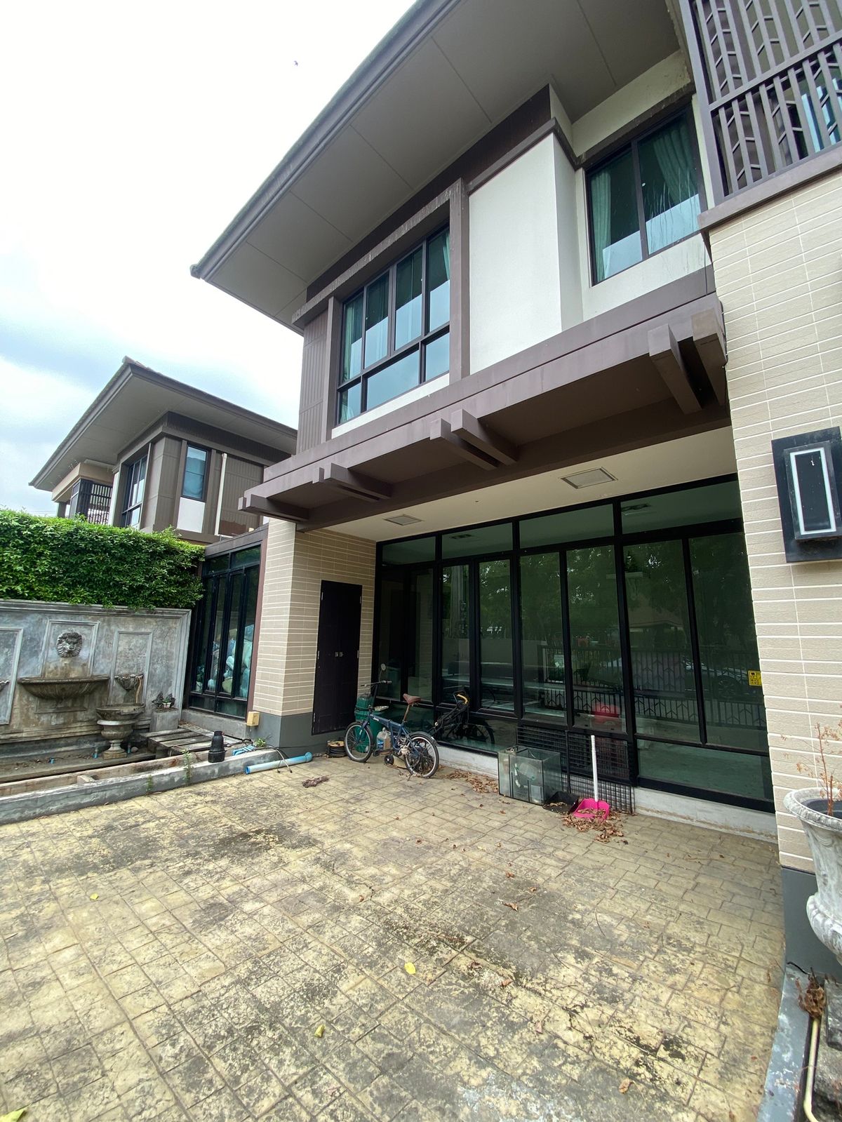 ขายบ้านนวมินทร์ รามอินทรา : เศรษฐสิริ วัชรพล / 3 ห้องนอน (ขาย), Setthasiri Watcharapol / 3 Bedrooms (FOR SALE) TAN782