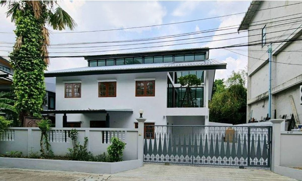 ให้เช่าโฮมออฟฟิศโชคชัย4 ลาดพร้าว71 : ให้​เช่า​ Home office ลาดพร้าว - โชคชัย 4