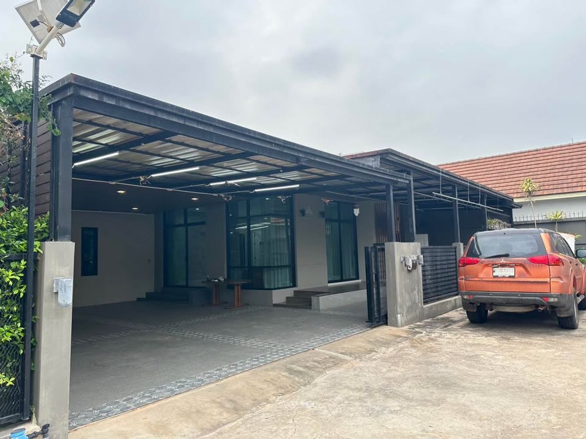 ให้เช่าบ้านอุดรธานี : ปล่อยเช่าบ้านเดี่ยว 3ห้องนอน 2ห้องน้ำ พร้อมโซล่าเซลล์ 5Kw