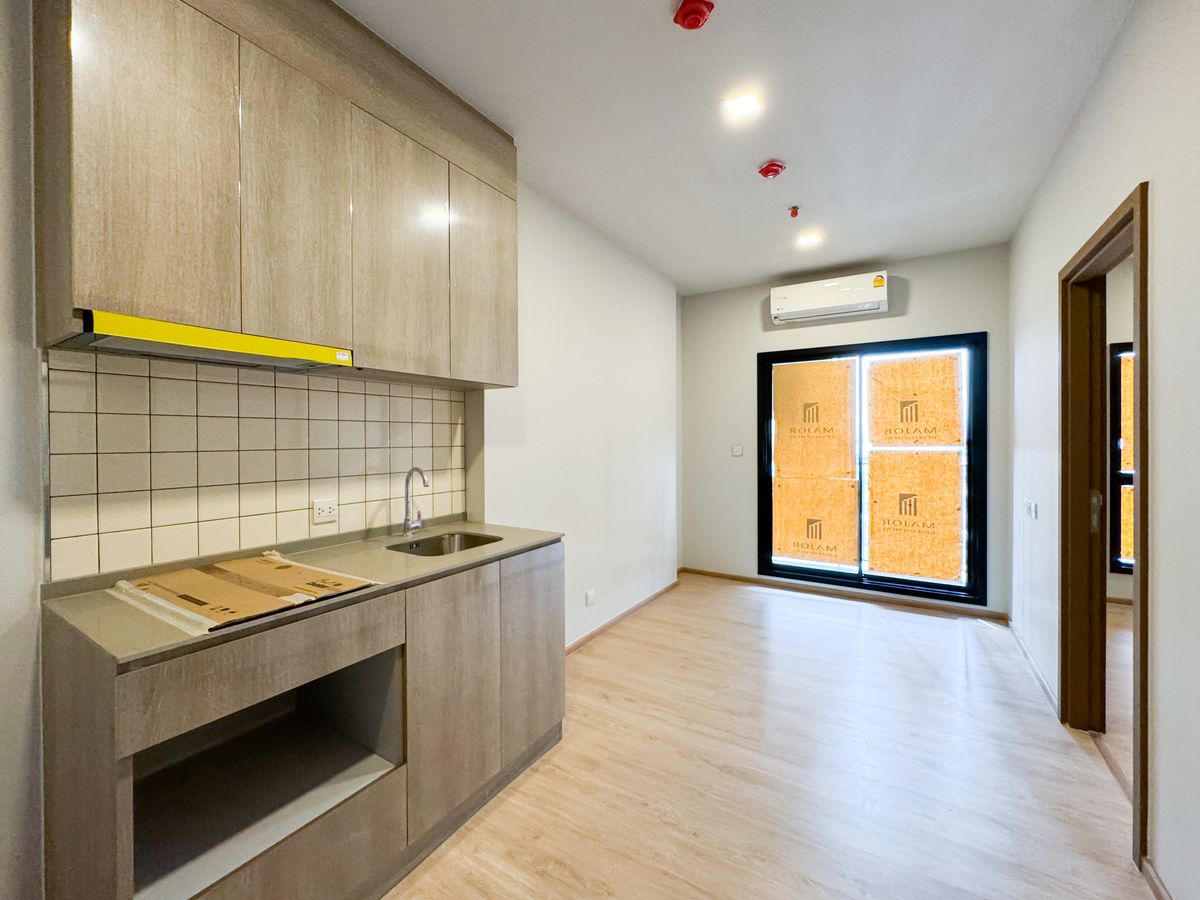 ขายคอนโดพัฒนาการ ศรีนครินทร์ : Metris Pattanakarn Ekamai 1 bedroom 1 bathroom 30 Sq.m. Pet friendly :)