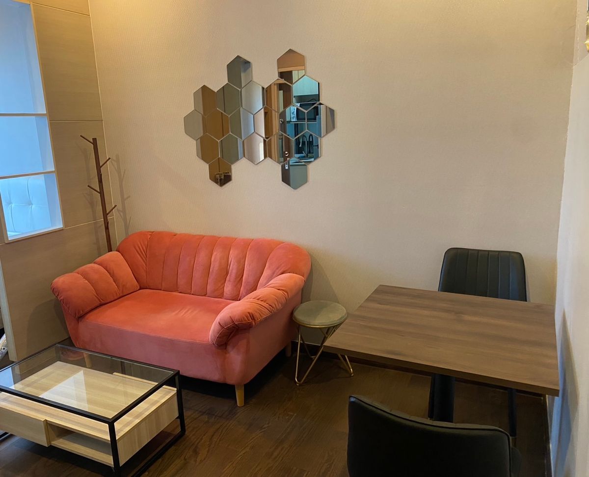 For RentCondoRama9, Petchburi, RCA : [For RENT] Q asoke Condo: Near MRT Petchburi 0 m. Studio 32SQM, Fully Furnish, Only 20K Call 065-2614622 Tammy
