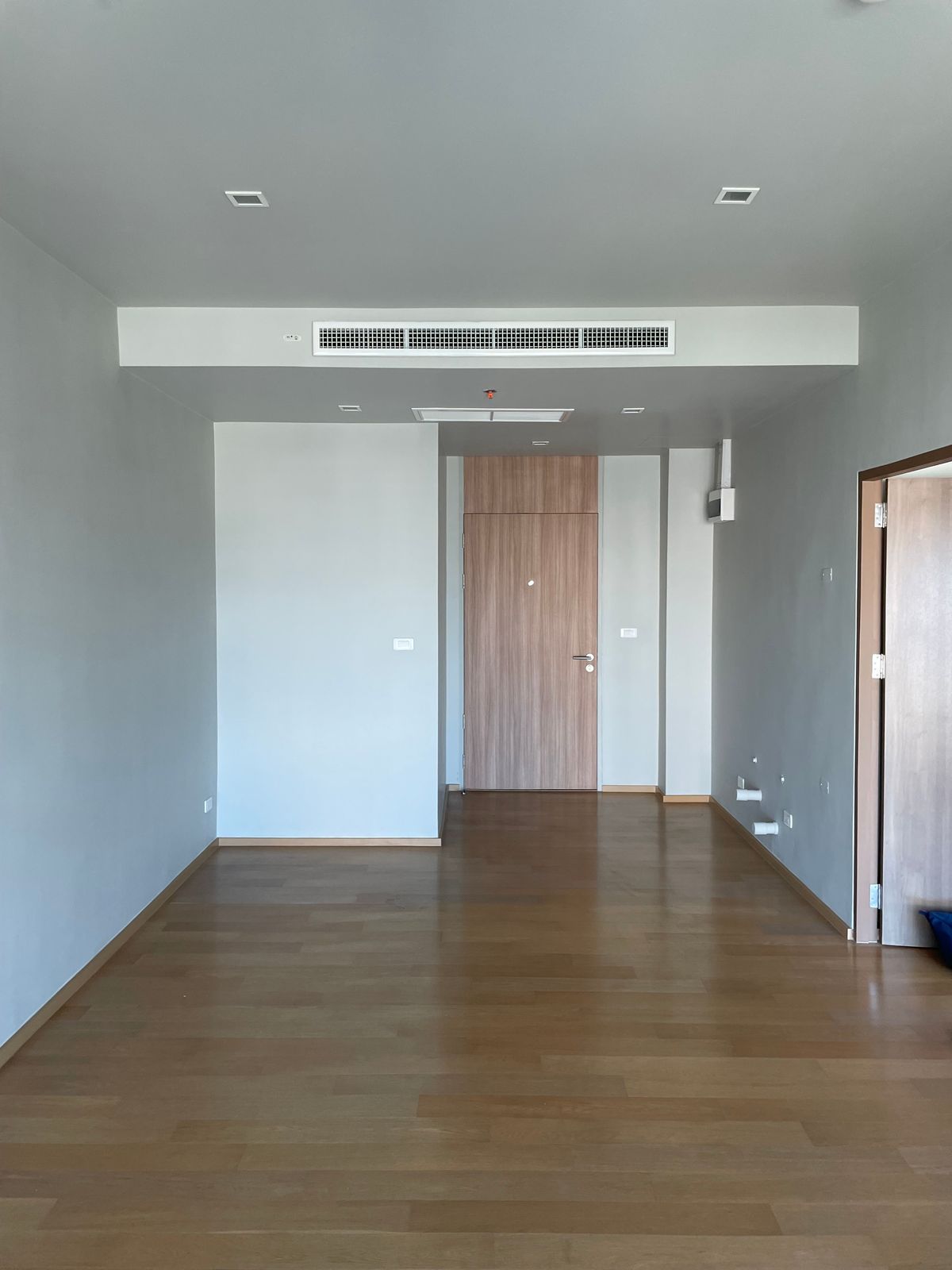 For SaleCondoRatchathewi,Phayathai : [L250418010] For selling Noble Reven PHAYAThai Bedroom Size 47.11 sq.m. Do not miss the special price !!!