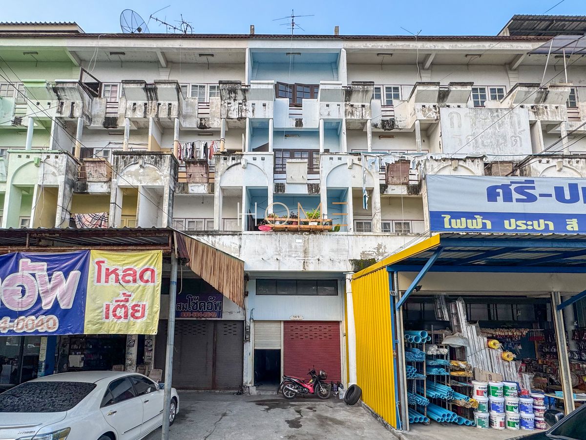 For SaleShop HouseRama5, Ratchapruek, Bangkruai : Commercial buildings on the main road, Pathum Samphan / 4.5 layers (sell), Commercial Building on the Main Road Pathum sampharan / 4.5 Floors (For Sale) Cof674