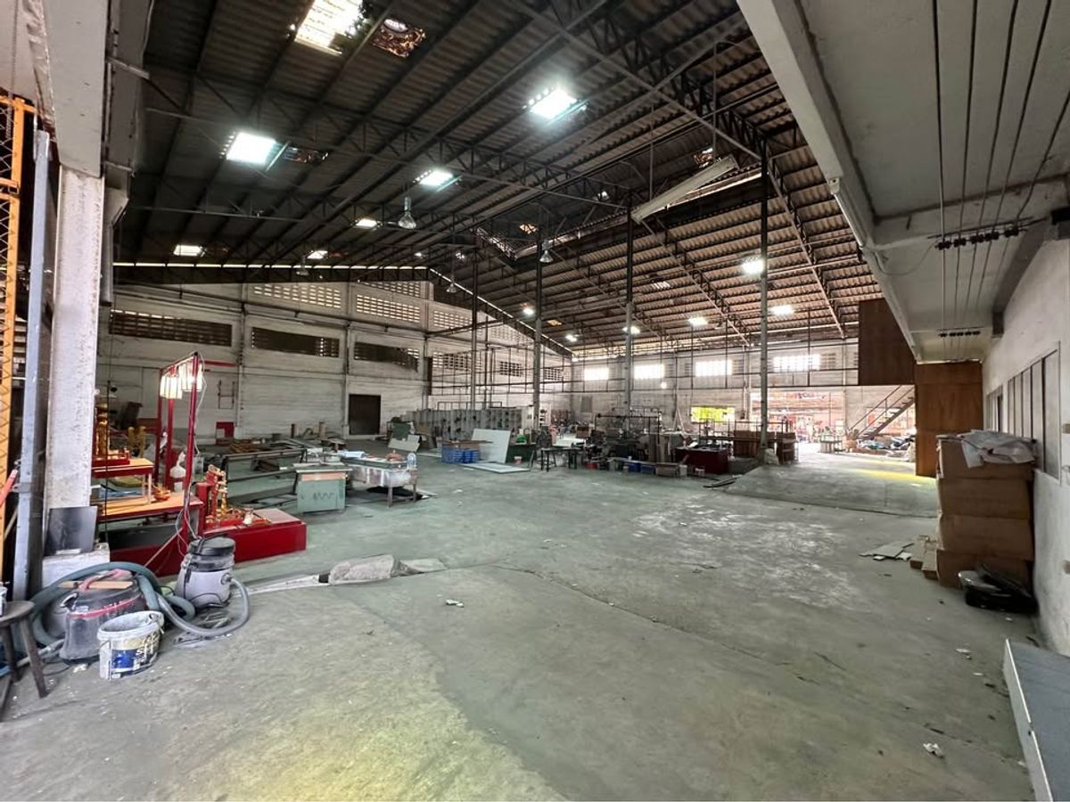 For RentWarehouseRathburana, Suksawat : For rent, Warehouse, Suksawat, living space, 660 sq.m., good location near the Ring Ring Ring Road.