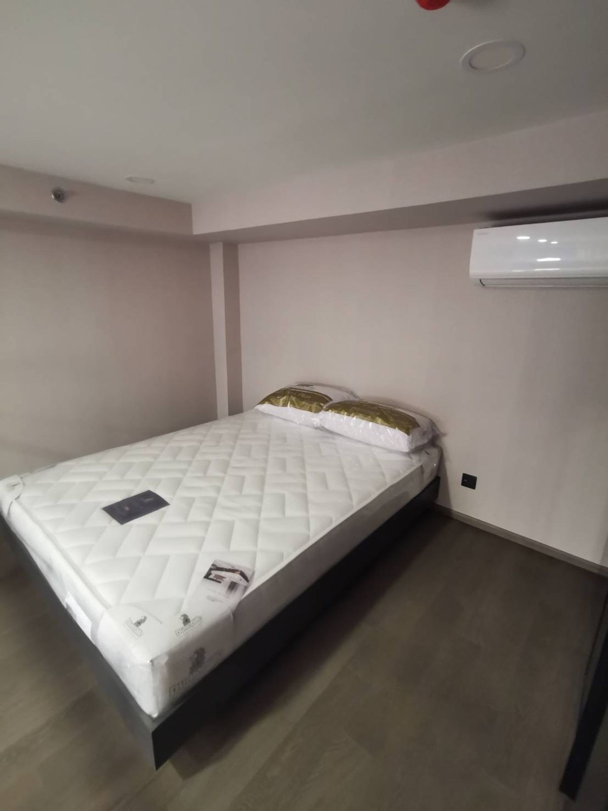 ให้เช่าคอนโดสยาม จุฬา สามย่าน : 🔥ให้เช่าด่วน🔥พาร์ค ออริจิ้น จุฬา - สามย่าน เฟอร์นิเจอร์ครบพร้อมเข้าอยู่  ใกล้ MRT หัวลำโพง