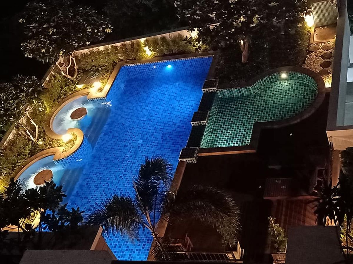 ให้เช่าคอนโดรัชดา ห้วยขวาง : 🔥ให้เช่าด่วนมาก🔥ชาโตว์ อินทาวน์ รัชดา 17 ห้องมุม ใกล้ MRT ห้วยขวาง และ MRT สุทธิสาร (Low-Rise )