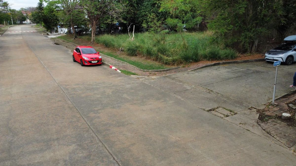 ขายที่ดินปทุมธานี รังสิต ธรรมศาสตร์ : ขายที่ดินเปล่า แปลงริม หมู่บ้านสีวลี 1 รังสิต-คลอง 2 (Land & Houses) 📍 ถนนรังสิต-นครนายก ขายถูกที่สุดในโครงการ‼️ ราคาต่ำกว่าประเมินมาก