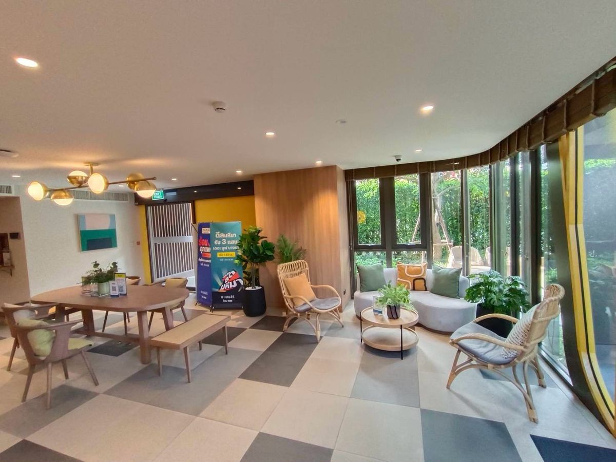 For RentCondoBangna, Bearing, Lasalle : One of the best location condo 