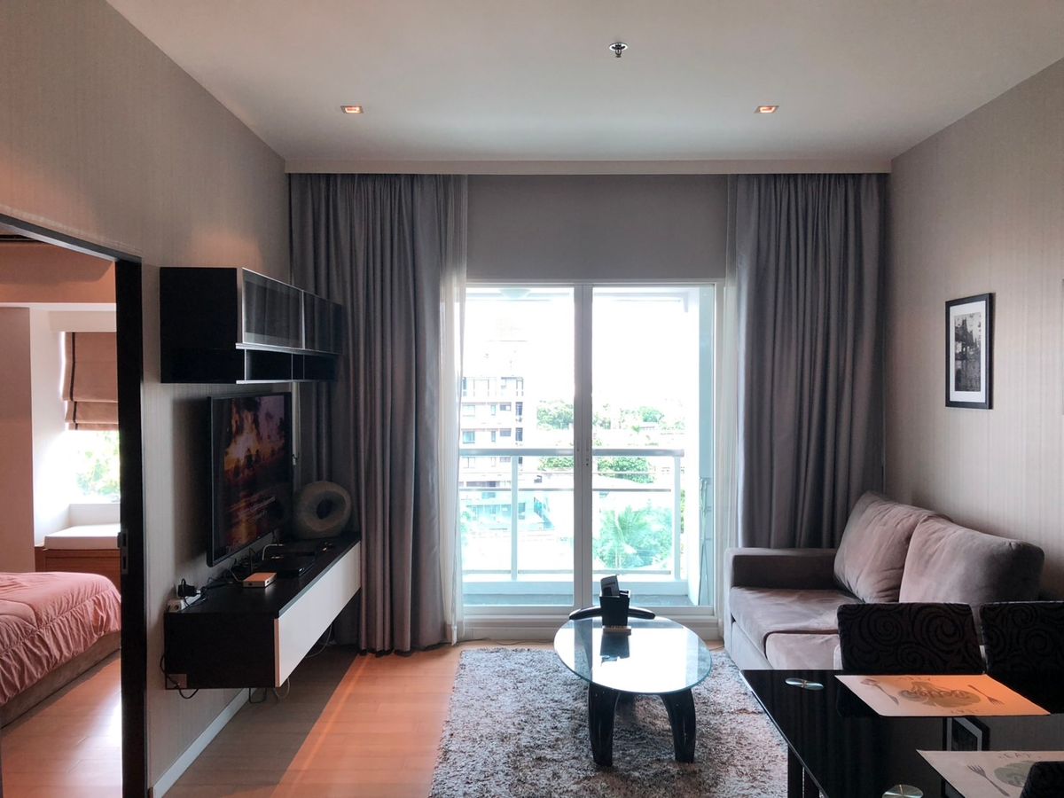 ให้เช่าคอนโดสุขุมวิท อโศก ทองหล่อ : for rent condo 8 Thonglor ready to move in (S15-7361) 
