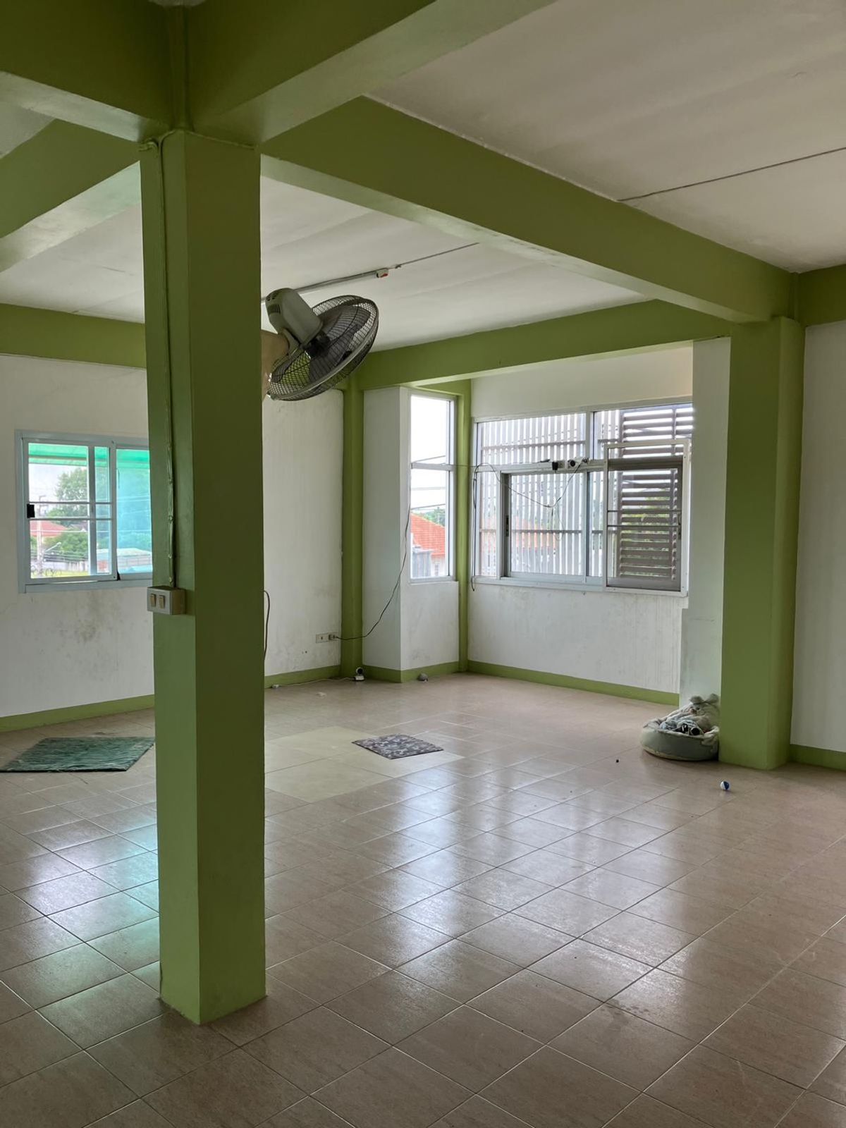 ขายที่ดินพุทธมณฑล ศาลายา : 🔥 โอกาสทอง! ที่ดิน + อาคารพาณิชย์ + โกดัง ติดถนนใหญ่ศาลาธรรมสพน์ 🏢📦