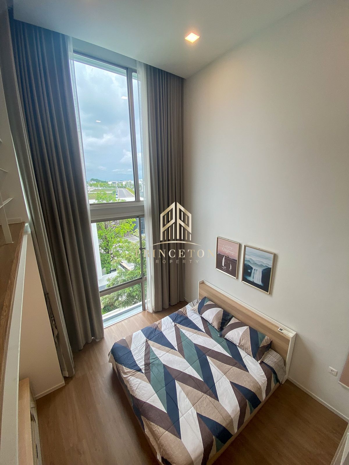 บ้านพัฒนาการ ศรีนครินทร์ : ขายหรือเช่า วีเว่ พระราม 9  📞092-4252445 VIVE Rama 9