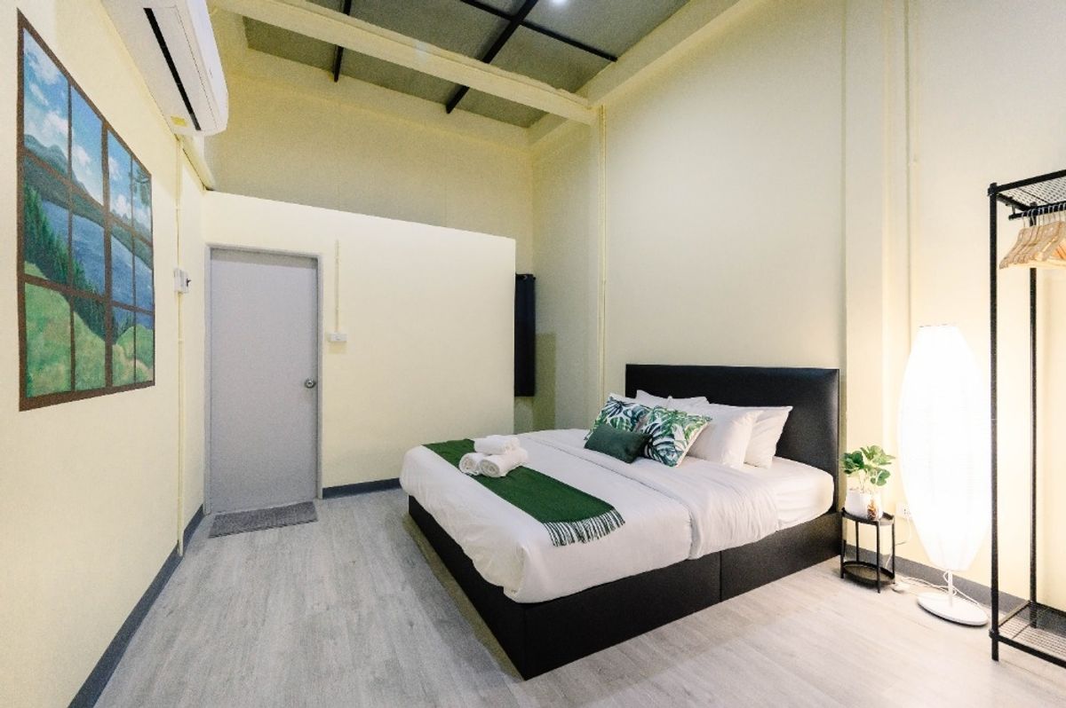 ขายอาคารพาณิชย์สยาม จุฬา สามย่าน : ขายอาคารพาณิชย์ MRT หัวลำโพง 2 ชั้น เหมาะ ลงทุนมาก (N.1599)