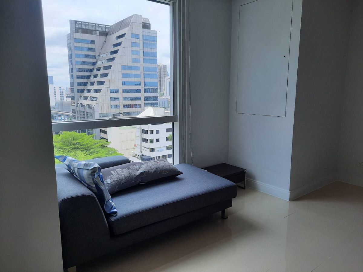 For SaleCondoWitthayu, Chidlom, Langsuan, Ploenchit : Luxury and classy condo in heart of Ploenchit real CDB of Bangkok, large size 3 bedrooms, next to BTS Ploenchit