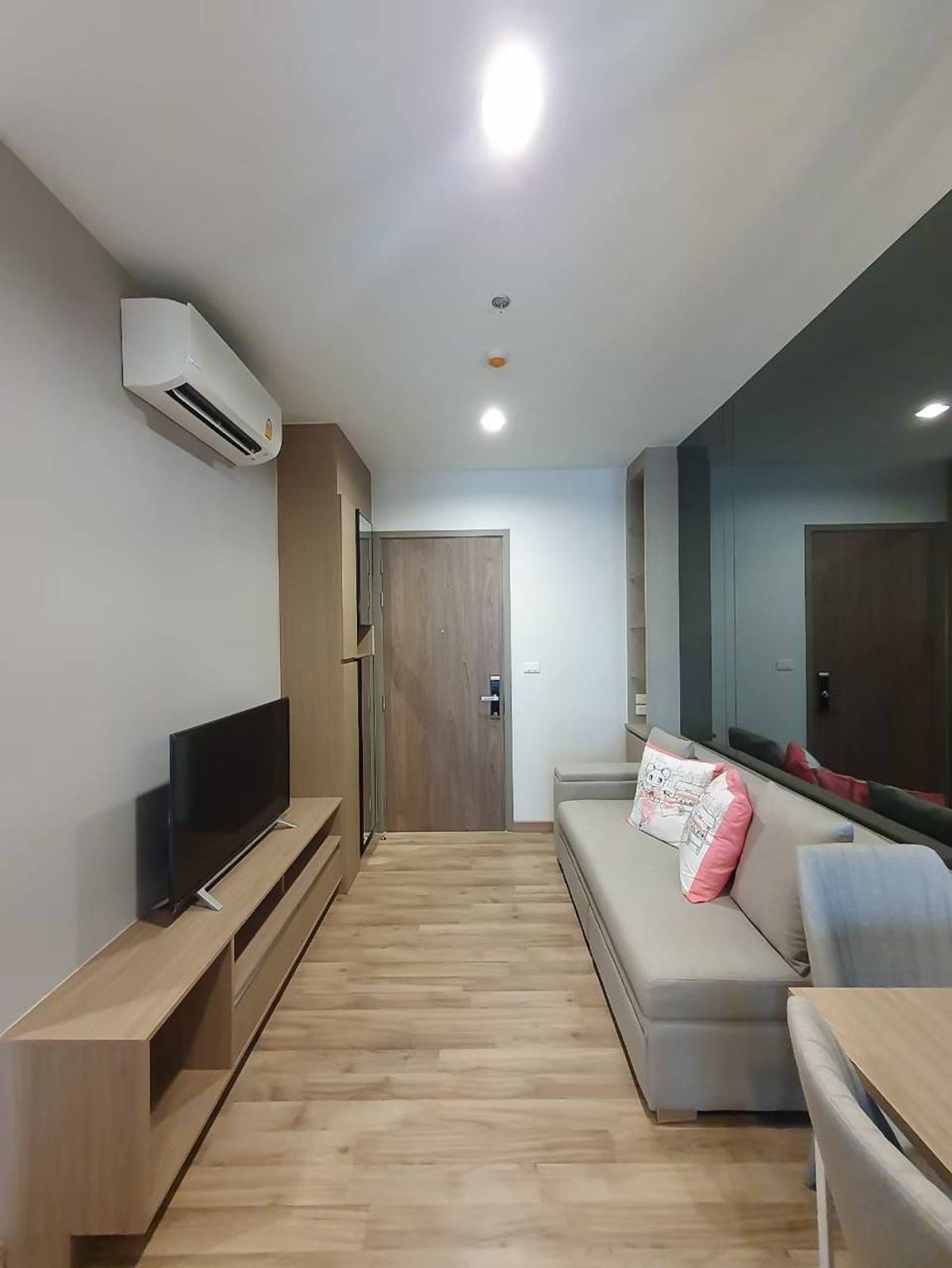 ให้เช่าคอนโดบางนา แบริ่ง ลาซาล : ให้เช่า 📍 Niche Mono Sukhumvit - Bearing 📍 ใกล้ BTS แบริ่ง เฟอร์นิเจอร์ และ เครื่องใช้ไฟฟ้าครบ 