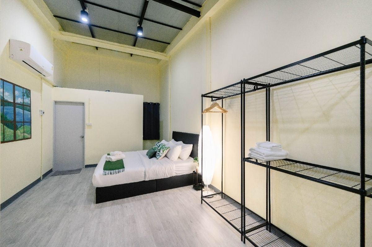 ขายอาคารพาณิชย์สยาม จุฬา สามย่าน : ขายอาคารพาณิชย์ MRT หัวลำโพง 2 ชั้น เหมาะ ลงทุนมาก (N.1599)