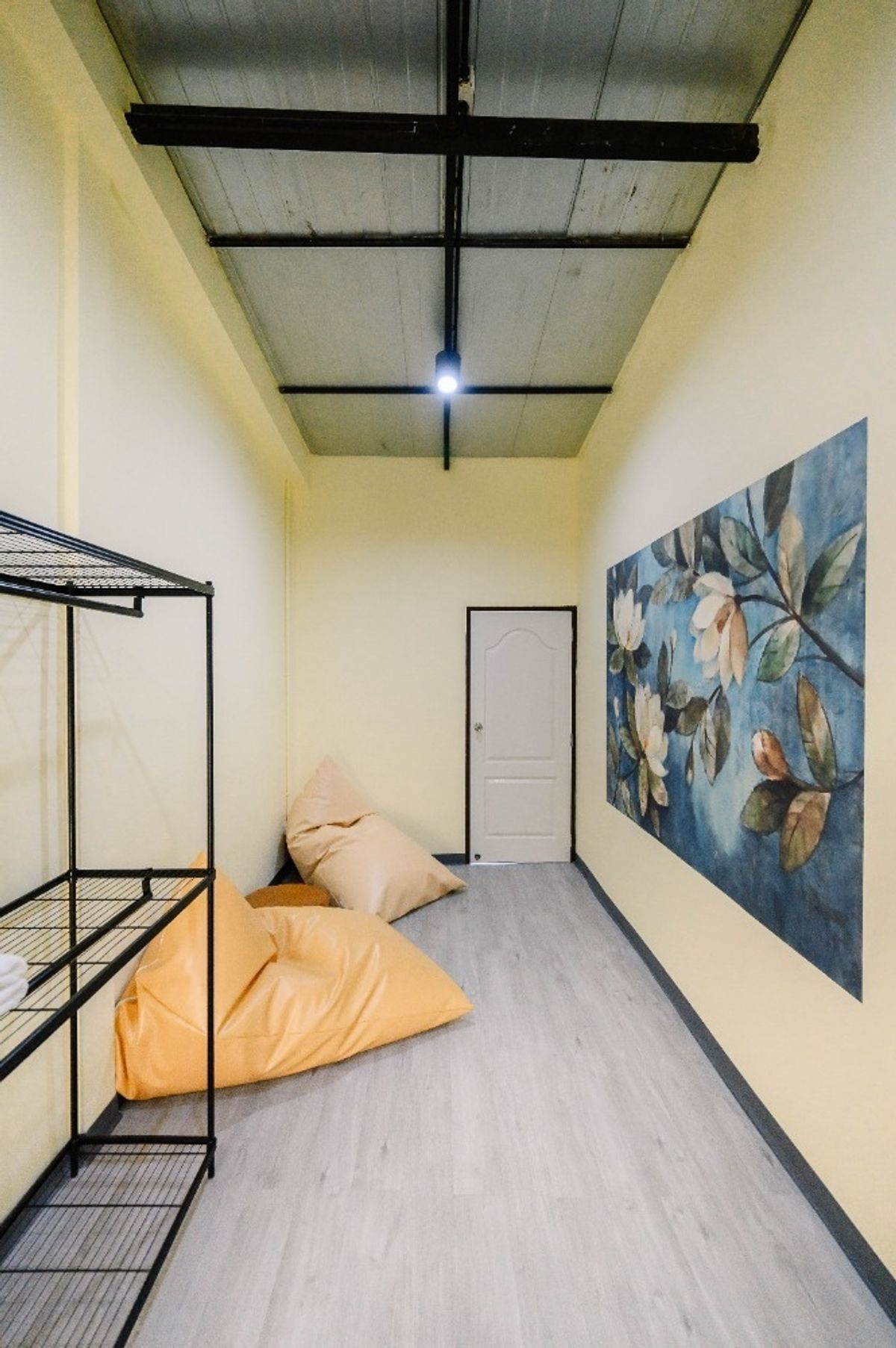 ขายอาคารพาณิชย์สยาม จุฬา สามย่าน : ขายอาคารพาณิชย์ MRT หัวลำโพง 2 ชั้น เหมาะ ลงทุนมาก (N.1599)