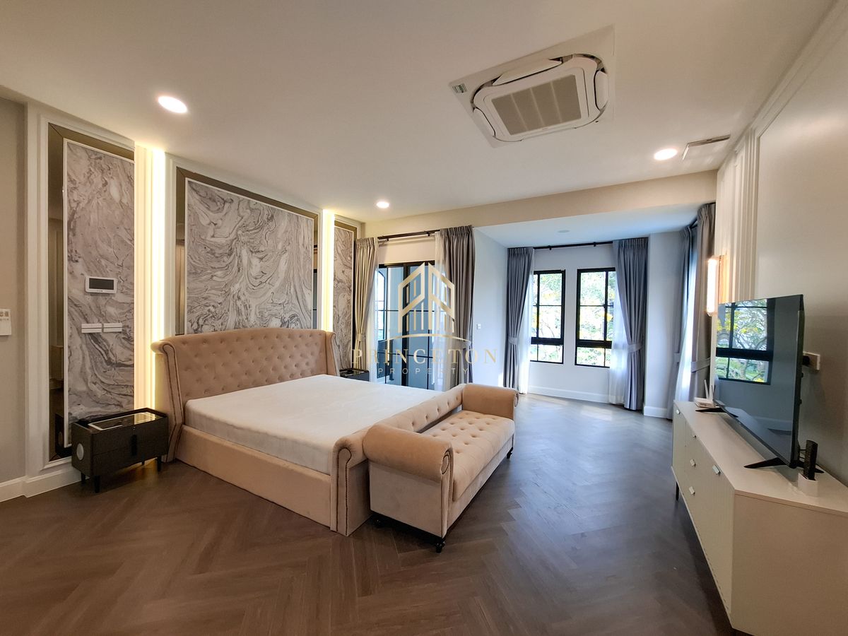 HousePattanakan, Srinakarin : Luxury House For Sale or Rent Nantawan Rama 9 New Krungthep Kreetha 