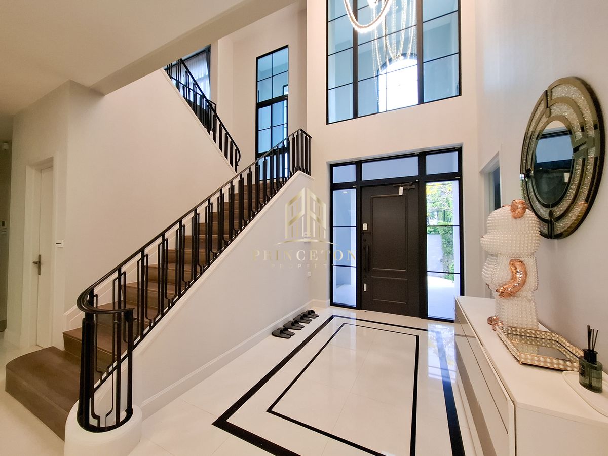 HousePattanakan, Srinakarin : Luxury House For Sale or Rent Nantawan Rama 9 New Krungthep Kreetha 