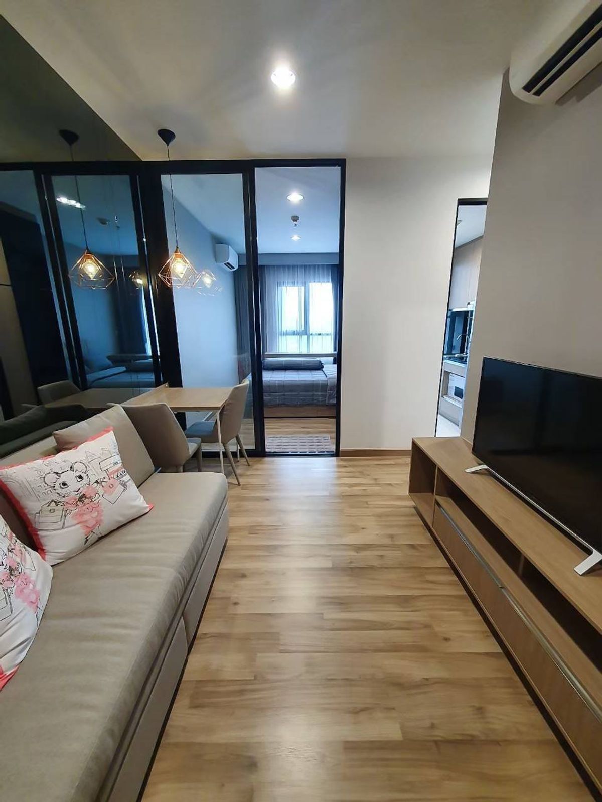 ให้เช่าคอนโดบางนา แบริ่ง ลาซาล : ให้เช่า 📍 Niche Mono Sukhumvit - Bearing 📍 ใกล้ BTS แบริ่ง เฟอร์นิเจอร์ และ เครื่องใช้ไฟฟ้าครบ 