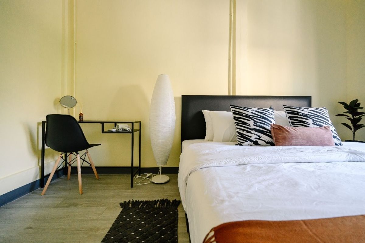 ขายอาคารพาณิชย์สยาม จุฬา สามย่าน : ขายอาคารพาณิชย์ MRT หัวลำโพง 2 ชั้น เหมาะ ลงทุนมาก (N.1599)