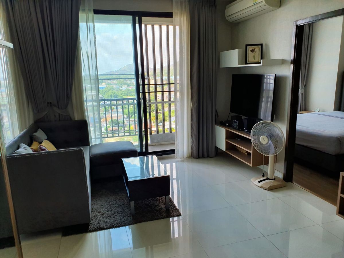 ให้เช่าคอนโดศรีราชา แหลมฉบัง บ้านบึง : For Rent condo the Sky Condo Sri Racha 2Bed corner room (S03-0715R) 
