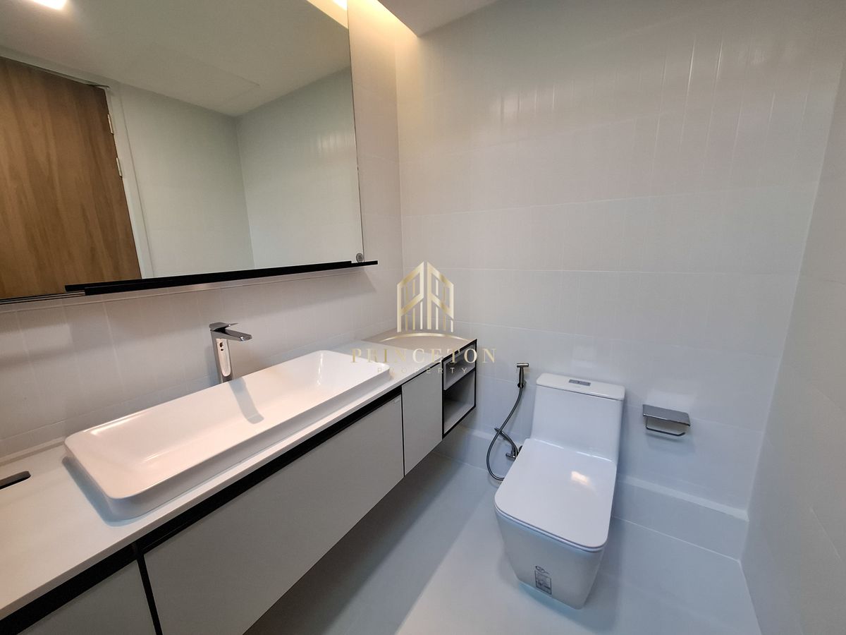 HousePattanakan, Srinakarin : VIVE Rama 9 complete with furniture 📞092-4252445