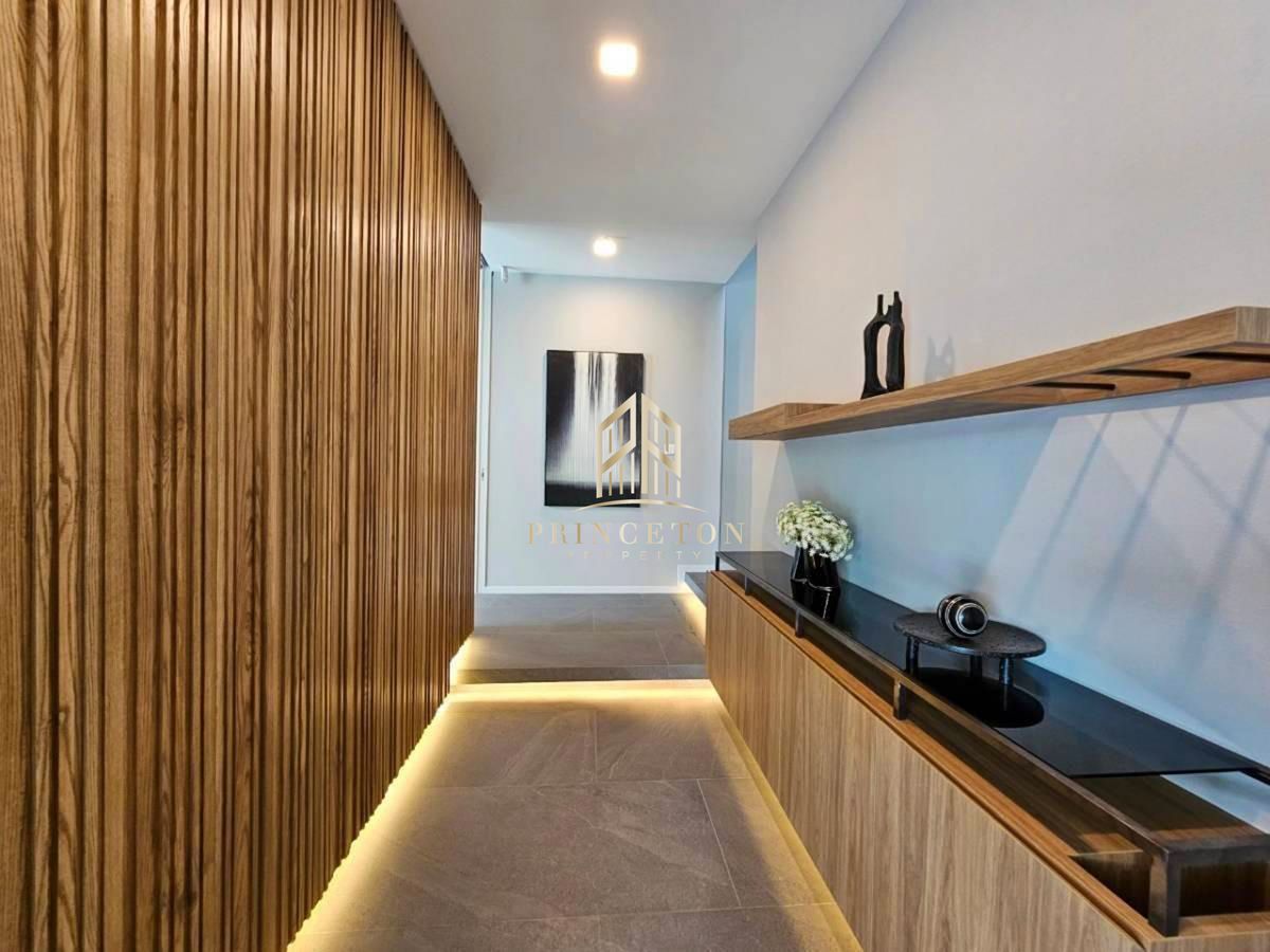 HousePattanakan, Srinakarin : VIVE Rama 9 near Wellington College 📞092-4252445