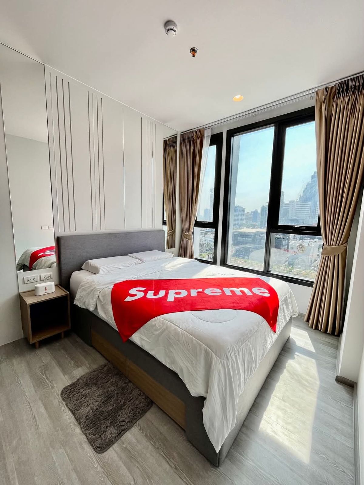 For RentCondoSukhumvit, Asoke, Thonglor : 📣🔥FOR RENT XT EKKAMAI, a luxurious furniture in the city center, 30 sqm. Floor 11