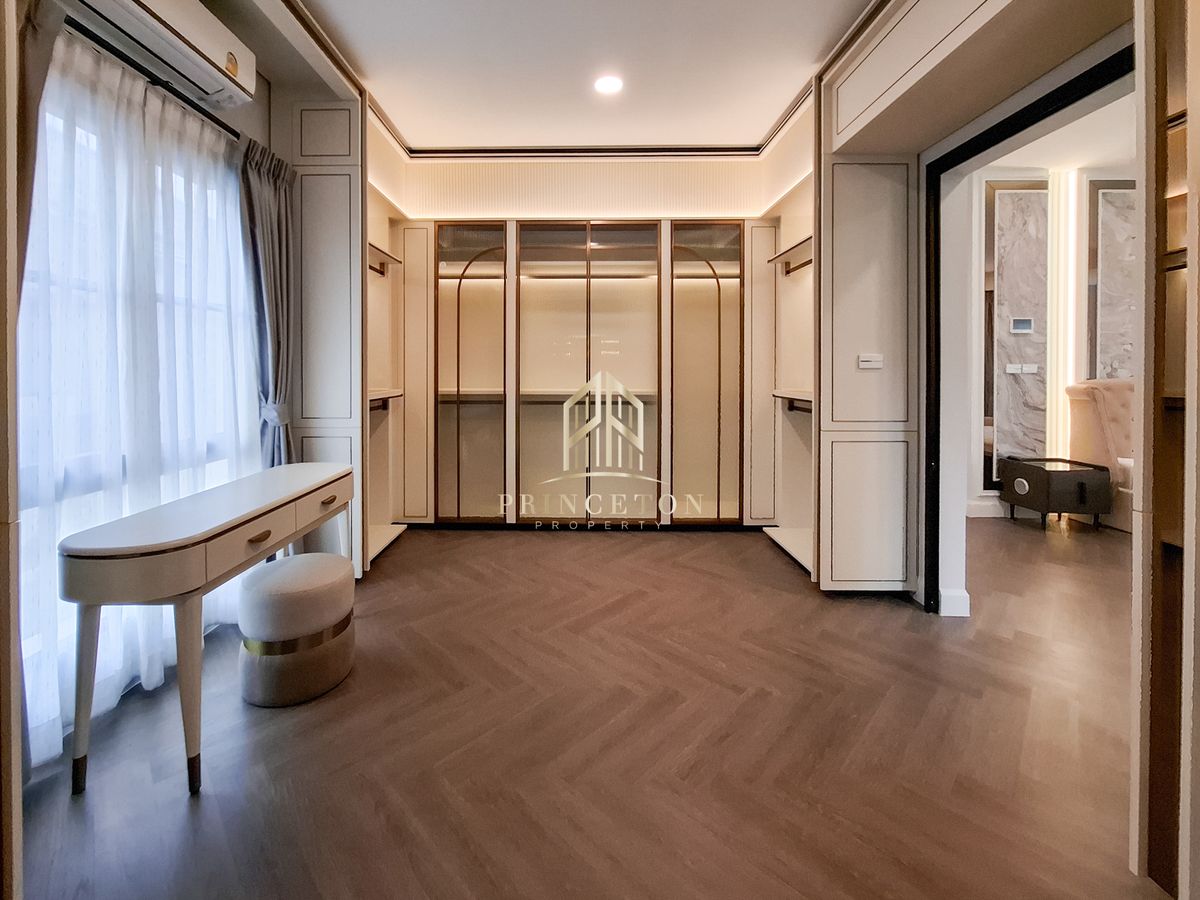 HousePattanakan, Srinakarin : Luxury House For Sale or Rent Nantawan Rama 9 New Krungthep Kreetha 