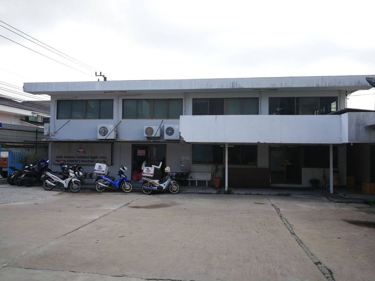 ขายโกดังลาดกระบัง สุวรรณภูมิ : โกดัง เฉลิมพระเกียรติ ร.9 ซอย 43 / 2 ชั้น (ขายพร้อมผู้เช่า), Warehouse Chalermprakiet Rama 9 Soi 43 / 2 Floors (SALE WITH TENANT) FON073